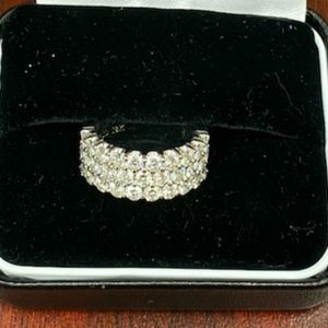 3 row diamond ring